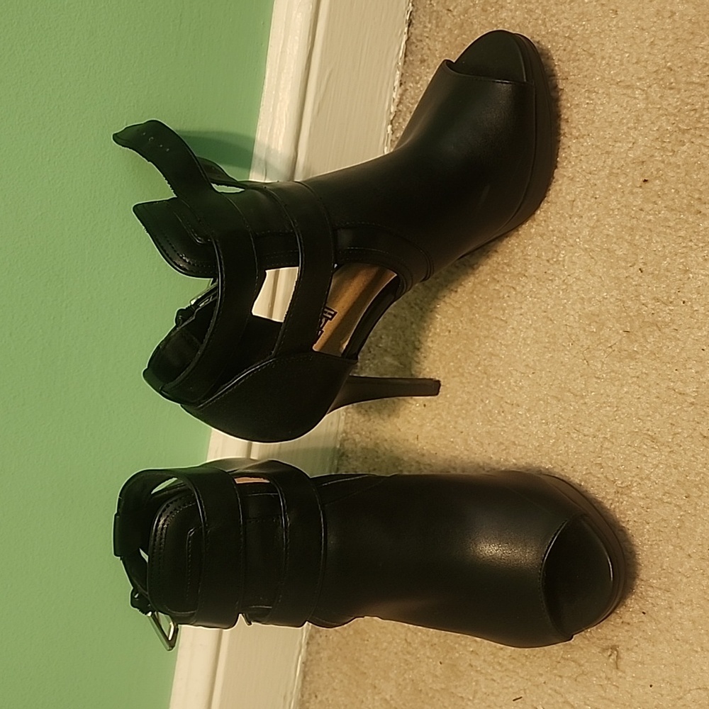 Brash Heels